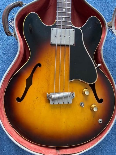 Gibson bass guitar - bass,