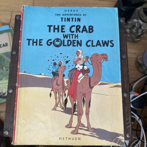 The crab with golden - the,
