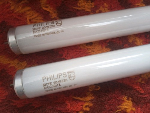 20w t12 2ft philips - 2x,