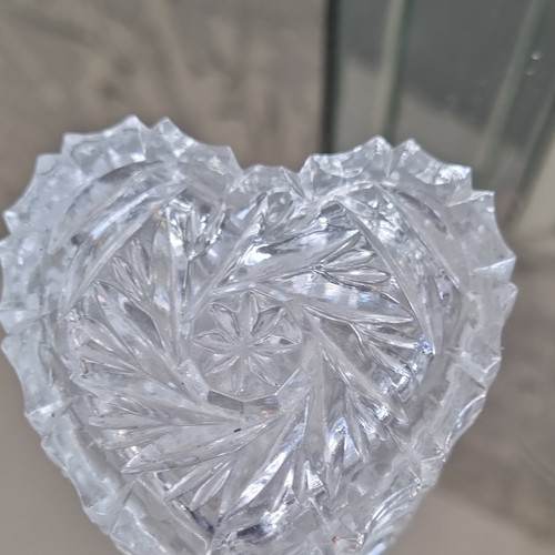 Small clear cut glass - clear, /