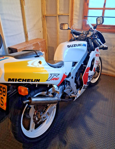 Suzuki 125f pepsi - suzuki,