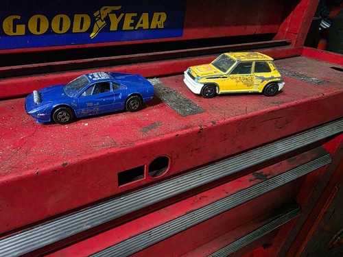 Burago model cars condition - burago,