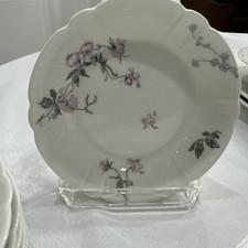 (6) Haviland Limoges H&C L Flowers Fruit/dessert Bowls-Excellent Condition 5.5”