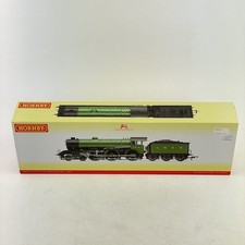 Hornby R3447 LNER 4-6-0 B17