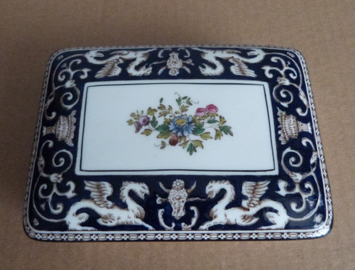 Vintage wedgewood small - wedgewood,