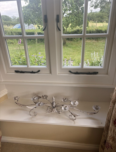 Large white painted - white,