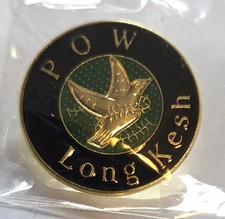 Irish Republican P.O.W. LONG KESH Commemorative Campaign Lapel Pin Badge Ireland