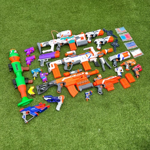 Used nerf gun bundle fortnite - used,