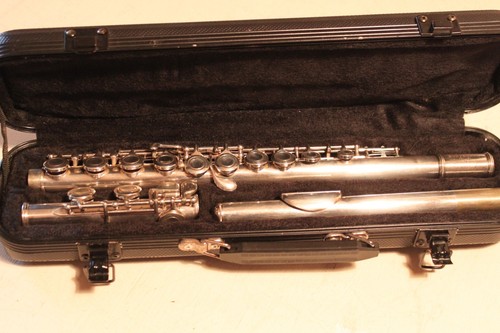 Montreux student flute - montreux,