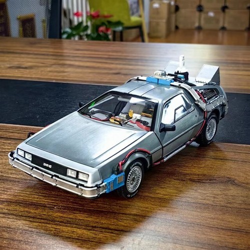 Model car hot - 1/18,