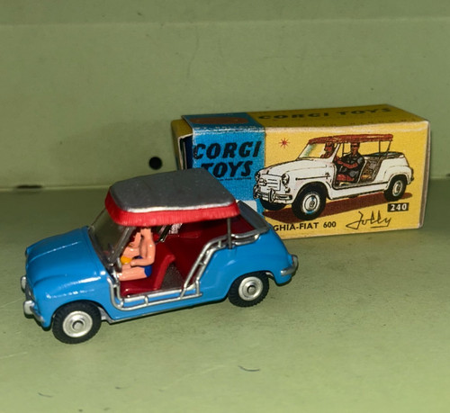 Corgi 240 ghia - fiat, 600