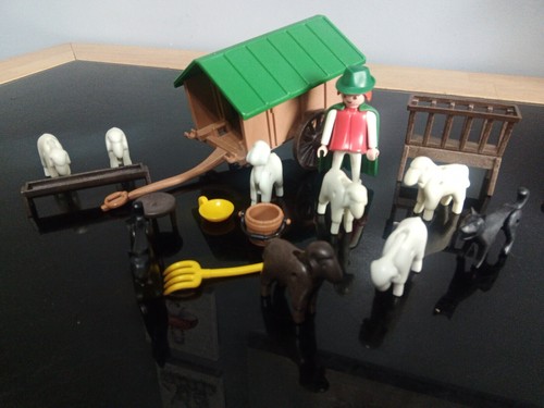Playmobil 3412 shepherds hut - ,