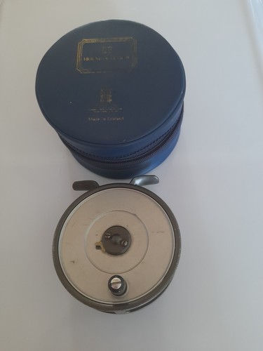 Hardy fly reel made alnwick - reel,