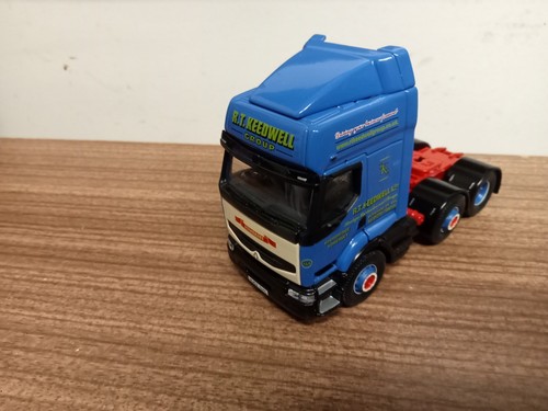 Corgi modern truck - modern,