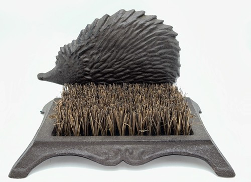 Cast iron hedgehog - iron,