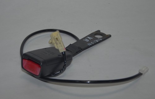 Seat belt buckle daihatsu - seat,