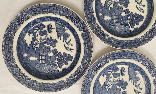 Wedgwood willow blue and - x,