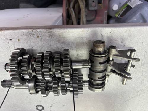 Suzuki 250 gearbox - suzuki, x7