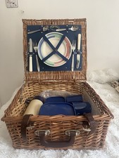 Optima Wicker Picnic Basket With Plates Cutlery Flask Tupperware And Salt Shaker