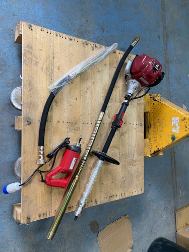 Concrete vibrating poker - vibrating,
