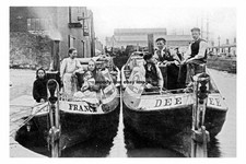 pt1543 - Barges at Bottom