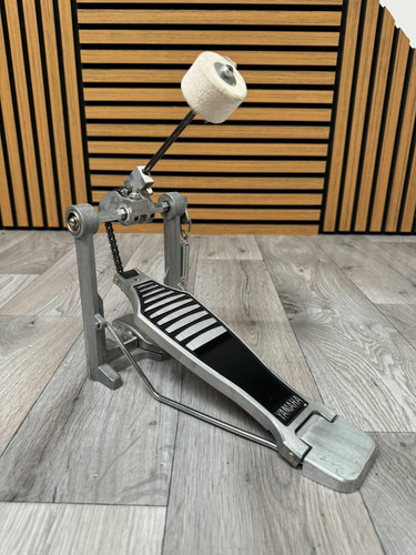 Yamaha single bass - drum, pedal