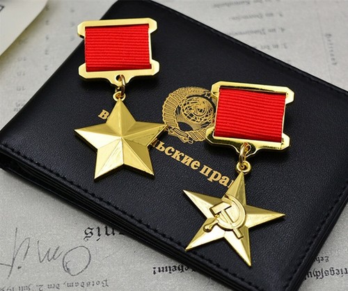 2pcs lot gold - gold-plated, stalin