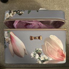 Ted Baker Opulent Crush Grey Vanity Case Make Up Toiletries Bag NO CONTENTS