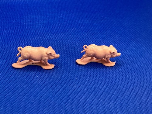Vintage plastic farm toy - vintage,