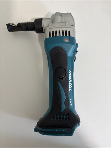 Makita 18v cordless nibbler - 18v,