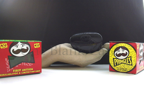 Black pringle pop box - 1,