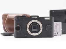 Pentax Q-S1 Digital Camera