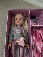 Designa Friend Doll Tilly with