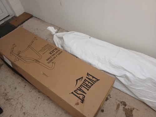 Everlast boxing heavy bag - boxing,