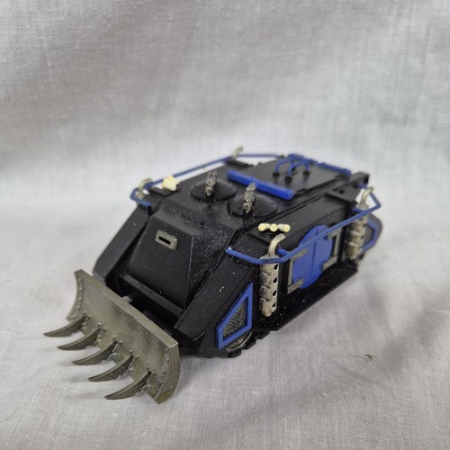 Rogue trader rhino space - rogue,