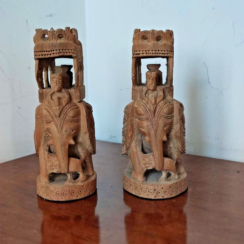 Pair vintage indian hand - pair,