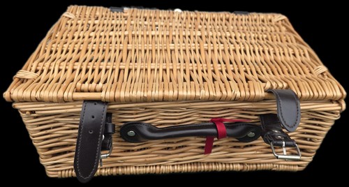 Wicker picnic basket - picnic, basket.