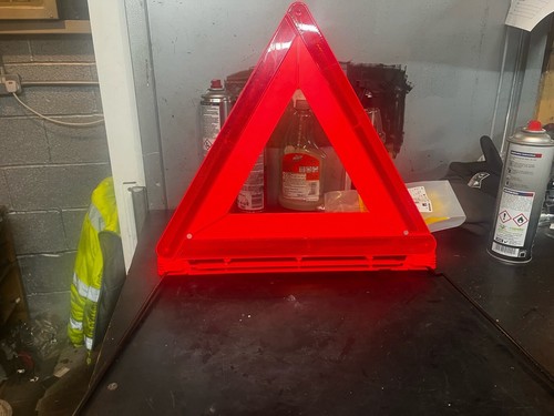 Mercedes class hazard - c,