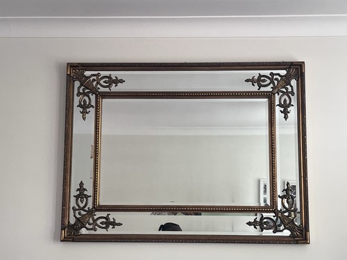 Large ornate gold wall - gold,