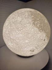 ​3D Printed Moon Lithophane
