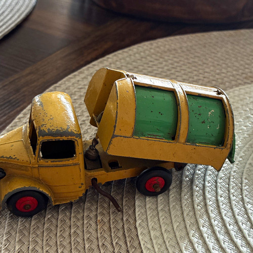 Vintage dinky toys bedford - dinky,