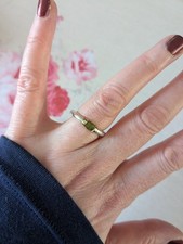Anthony Blakeney Tension Ring - Peridot - Polished Silver with Gold Detail - O