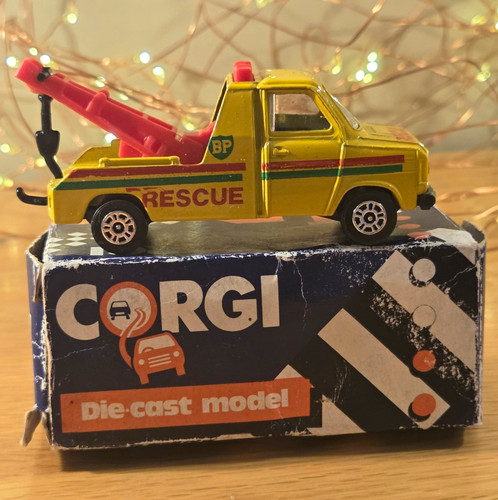 Corgi juniors ford transit - corgi,
