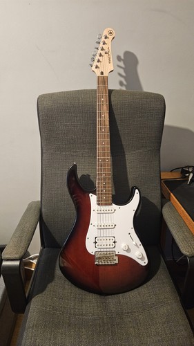 Yamaha pacifica 112j - 112j, ii