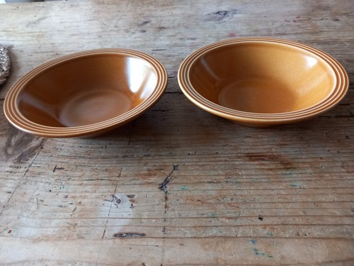 Vintage brown hornsea - 2,