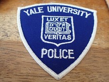 YALE UNIVERSITY CONNECTICUT  EARLY VEST   PATCH BX X #9