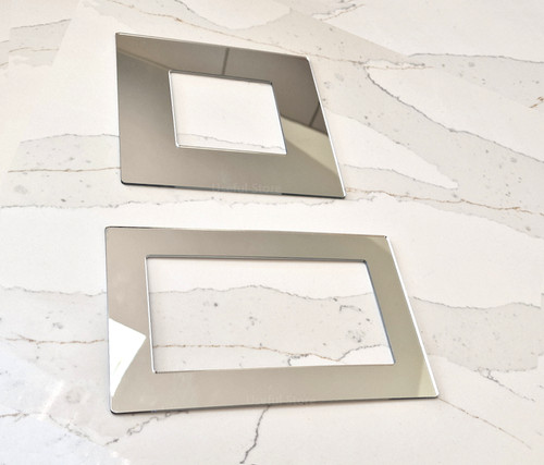 Mirror socket finger plate - finger,