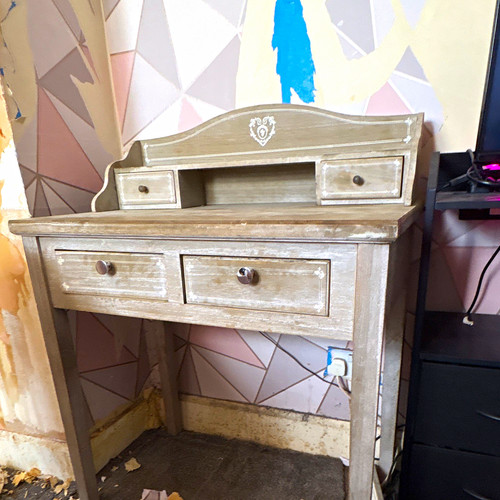 Grey wood dressing table with - dressing,