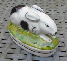 Vintage Pottery Rabbit Figure