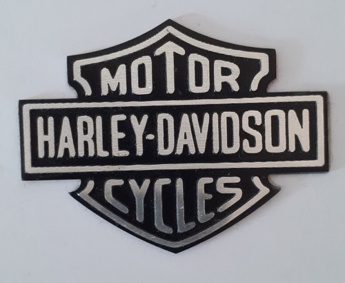 Harley davidson metal badge - harley-davidson,
